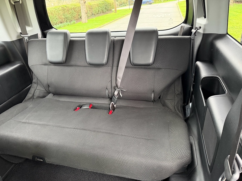 Honda Stepwagon Estate 2.0 Automatic Petrol