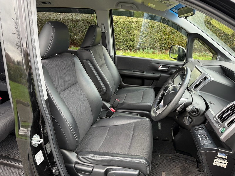 Honda Stepwagon Estate 2.0 Automatic Petrol