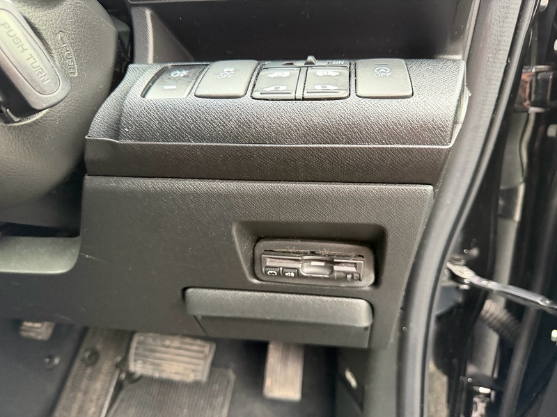 Honda Stepwagon Estate 2.0 Automatic Petrol