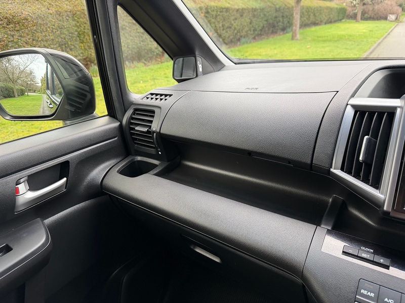 Honda Stepwagon Estate 2.0 Automatic Petrol