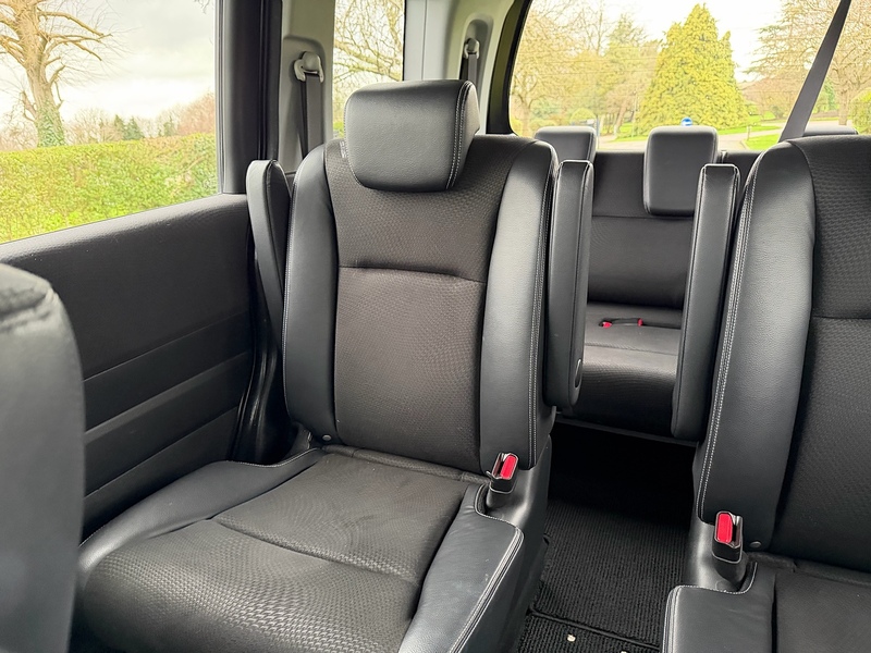 Honda Stepwagon Estate 2.0 Automatic Petrol