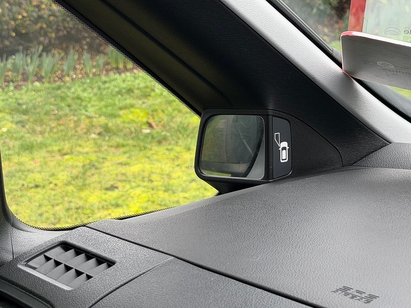 Honda Stepwagon Estate 2.0 Automatic Petrol