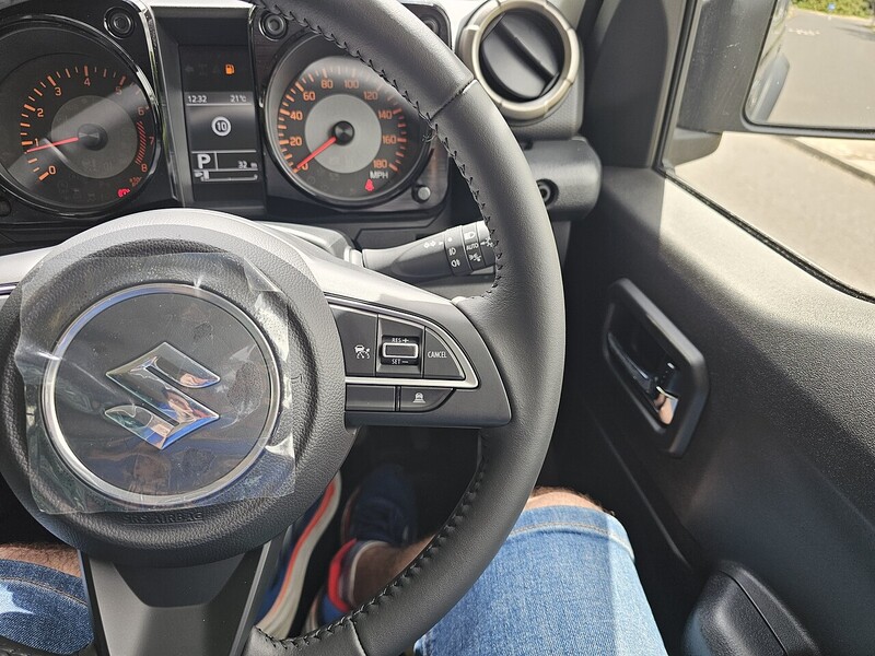 Suzuki 1.5 SZ5 NOMADE 5 DOOR AUTOMATIC
