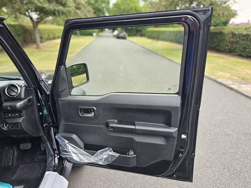 Suzuki 1.5 SZ5 NOMADE 5 DOOR AUTOMATIC