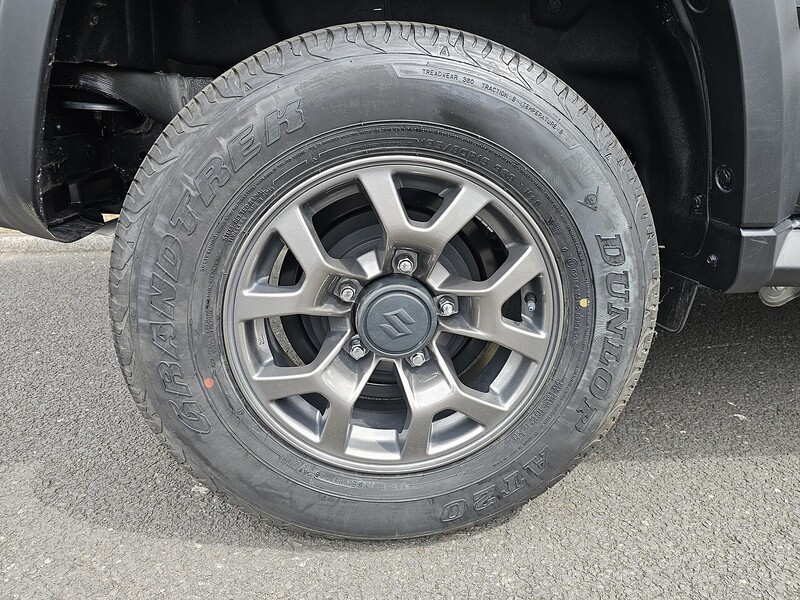 Suzuki 1.5 SZ5 NOMADE 5 DOOR AUTOMATIC