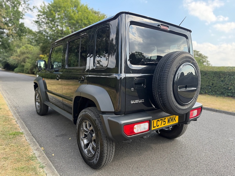 Suzuki 1.5 SZ5 NOMADE 5 DOOR AUTOMATIC