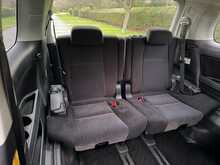 Toyota Vellfire 8 Seat 