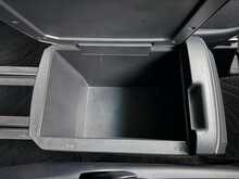 Toyota Vellfire 8 Seat 