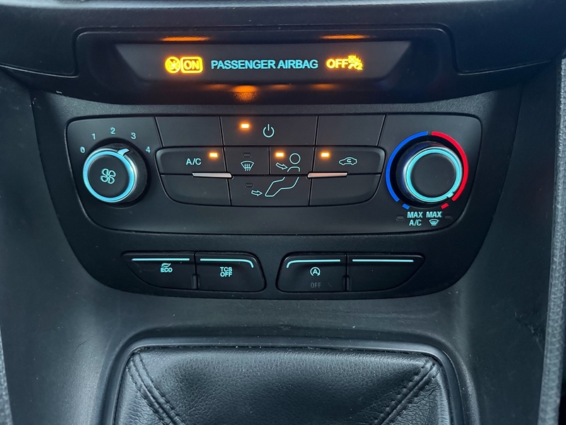 Ford 1.5 220 EcoBlue Crew Van Double Cab 6dr Diesel Manual L1 Euro 6 (s/s) (75 ps)