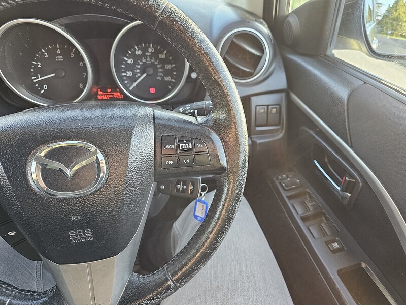 Mazda TS2 MPV 2.0 Manual Petrol