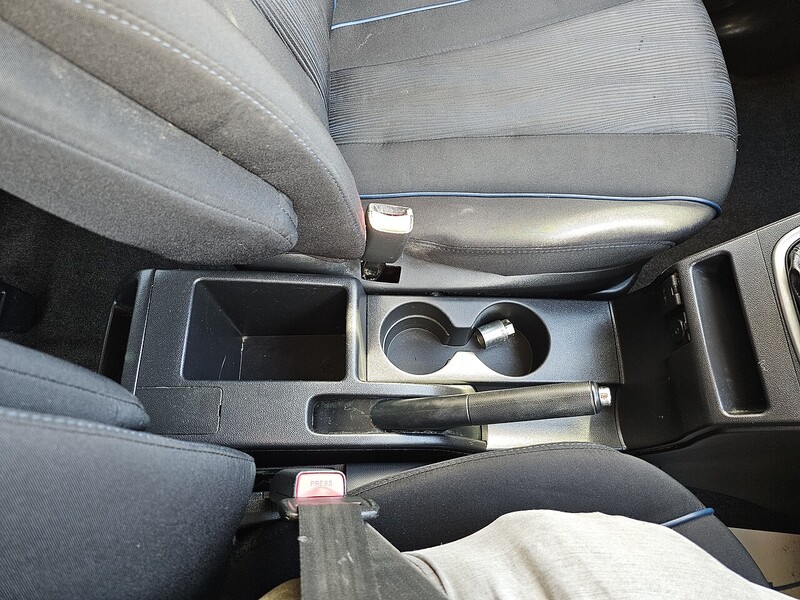 Mazda TS2 MPV 2.0 Manual Petrol