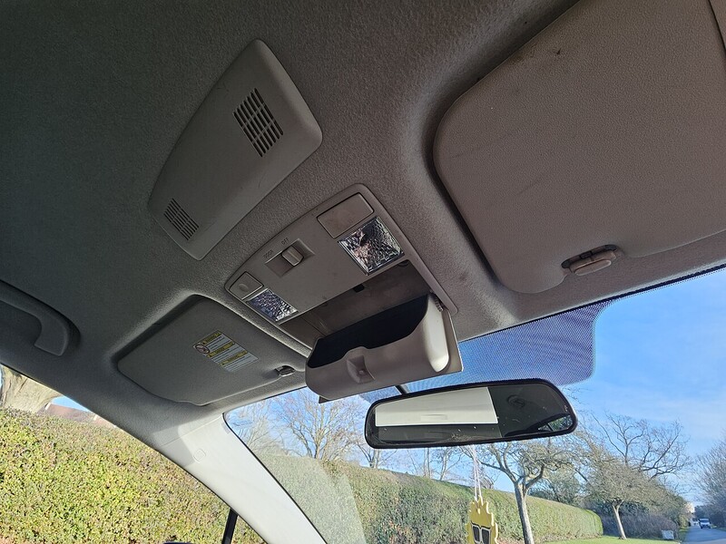 Mazda TS2 MPV 2.0 Manual Petrol