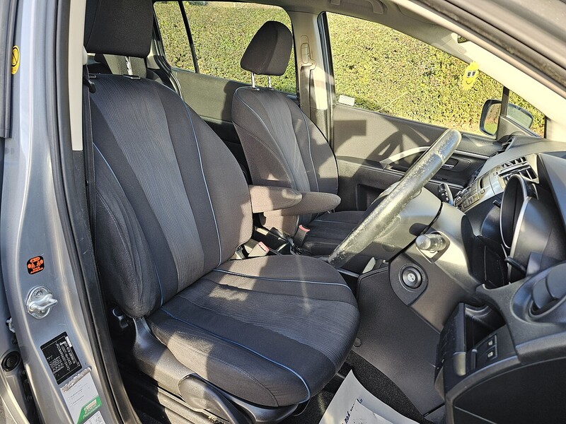 Mazda TS2 MPV 2.0 Manual Petrol