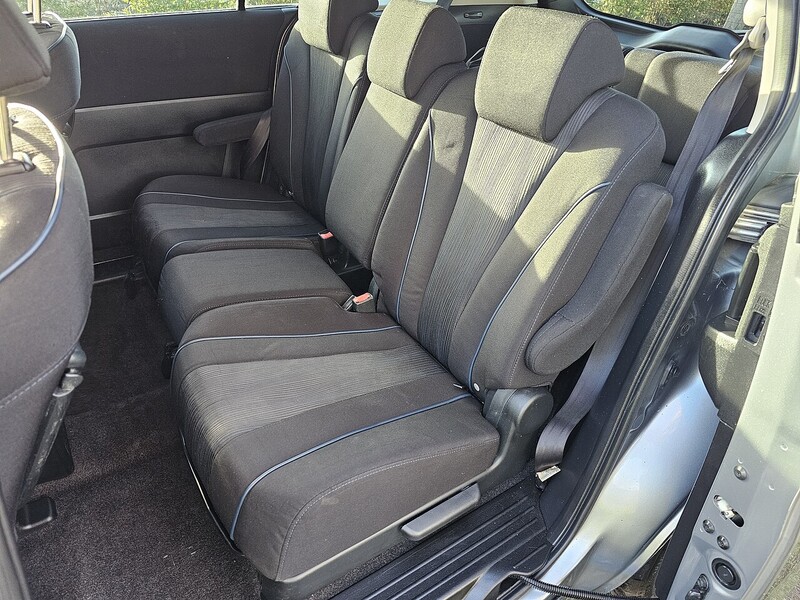 Mazda TS2 MPV 2.0 Manual Petrol