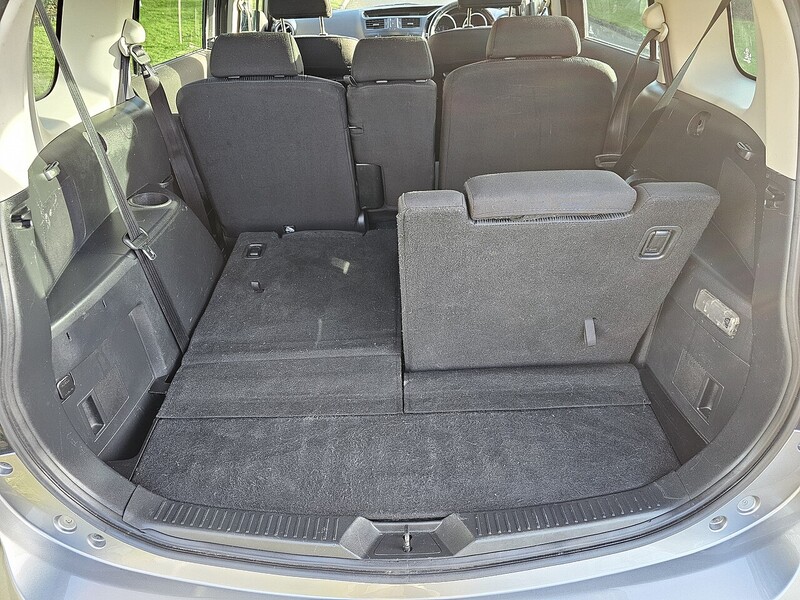 Mazda TS2 MPV 2.0 Manual Petrol