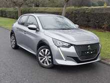 Peugeot E-208 Active 