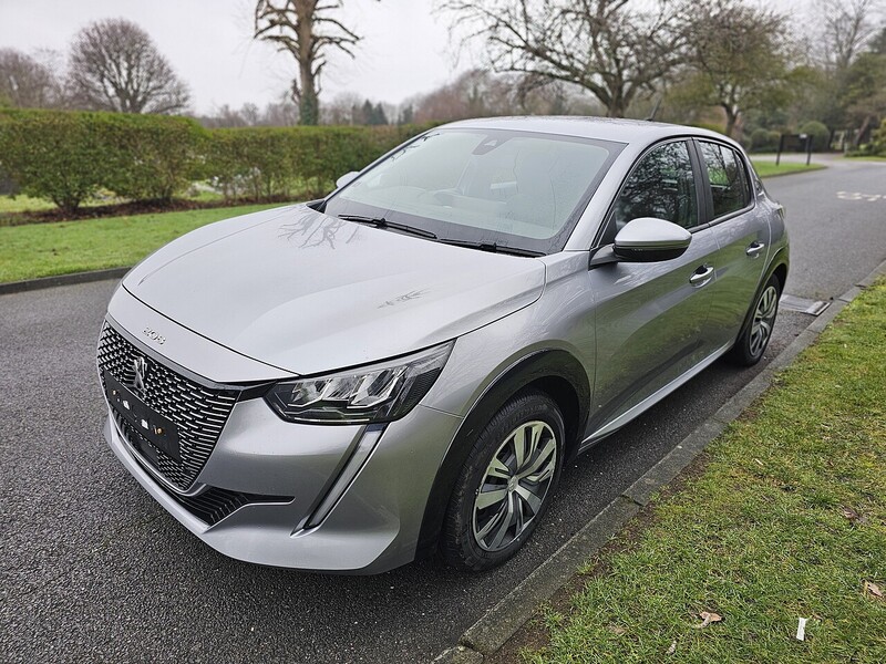 Peugeot 50kWh Active Hatchback 5dr Electric Auto (136 ps)