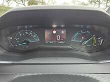 Peugeot E-208 Active