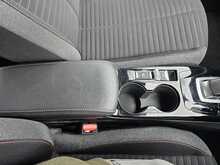 Peugeot E-208 Active