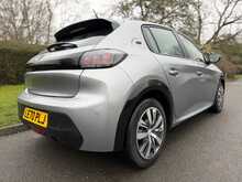 Peugeot E-208 Active 