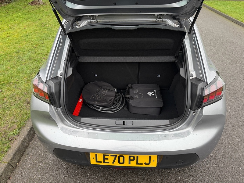 Peugeot Active 0.0 5dr Hatchback Automatic Electric