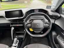 Peugeot E-208 Active 