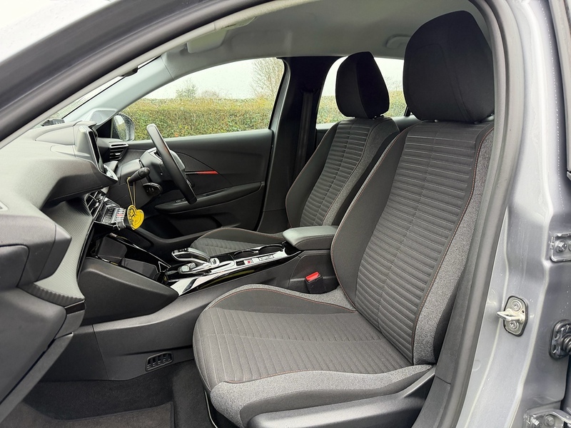 Peugeot Active 0.0 5dr Hatchback Automatic Electric