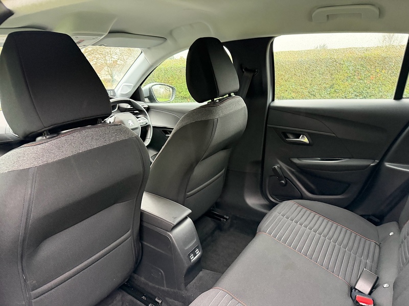 Peugeot Active 0.0 5dr Hatchback Automatic Electric