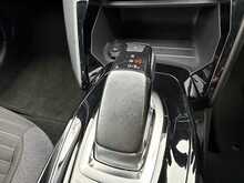 Peugeot E-208 Active 