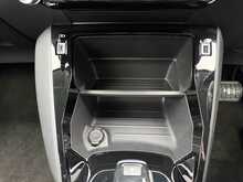 Peugeot E-208 Active 