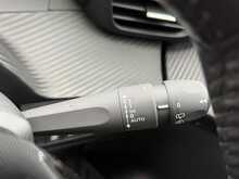 Peugeot E-208 Active 