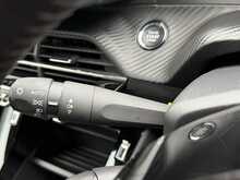 Peugeot E-208 Active 