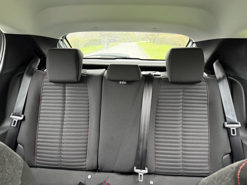 Peugeot Active 0.0 5dr Hatchback Automatic Electric