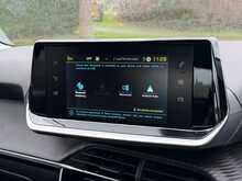 Peugeot E-208 Active 