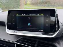 Peugeot E-208 Active 