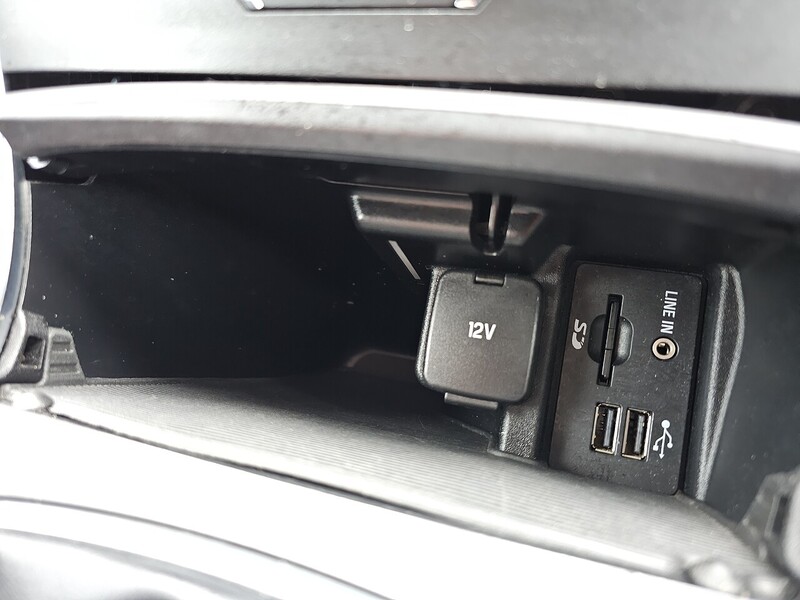 Ford T EcoBoost Titanium MPV 1.5 Manual Petrol