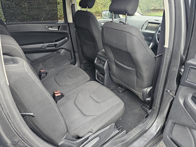 Ford T EcoBoost Titanium MPV 1.5 Manual Petrol