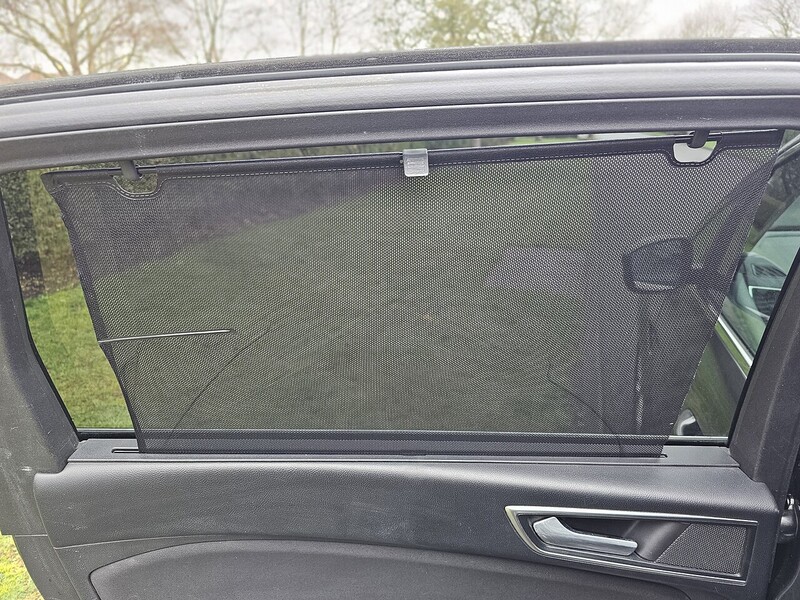 Ford T EcoBoost Titanium MPV 1.5 Manual Petrol