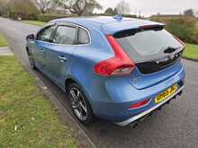 Volvo V40 T2 R-Design 