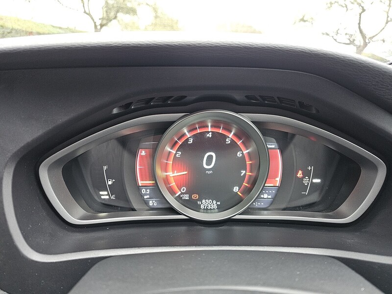 Volvo T2 R-Design Hatchback 2.0 Manual Petrol