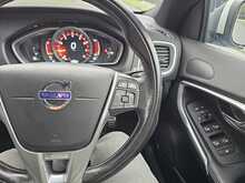 Volvo V40 T2 R-Design 