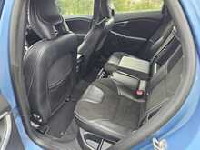 Volvo V40 T2 R-Design 