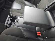 Volvo V40 T2 R-Design 