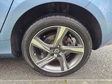 Volvo V40 T2 R-Design 