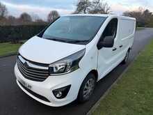 Vauxhall Vivaro CDTi 2700 BiTurbo ecoTEC Sportive 