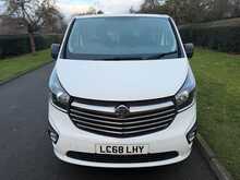 Vauxhall Vivaro CDTi 2700 BiTurbo ecoTEC Sportive 