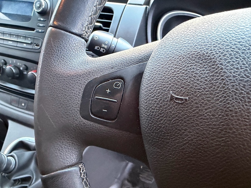 Vauxhall CDTi 2700 BiTurbo ecoTEC Sportive Panel Van 1.6 Manual Diesel