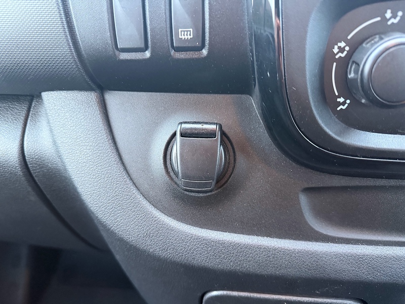 Vauxhall CDTi 2700 BiTurbo ecoTEC Sportive Panel Van 1.6 Manual Diesel