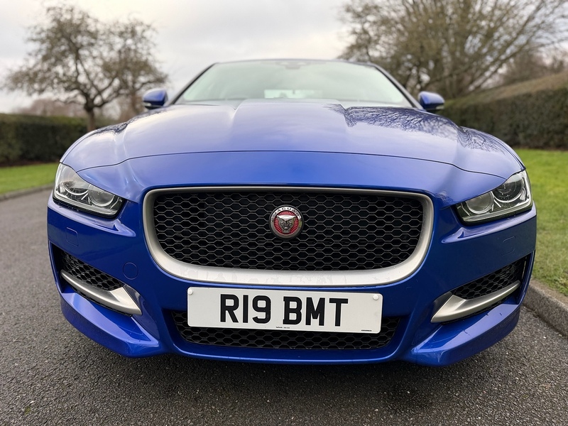 Jaguar d R-Sport Saloon 2.0 Manual Diesel