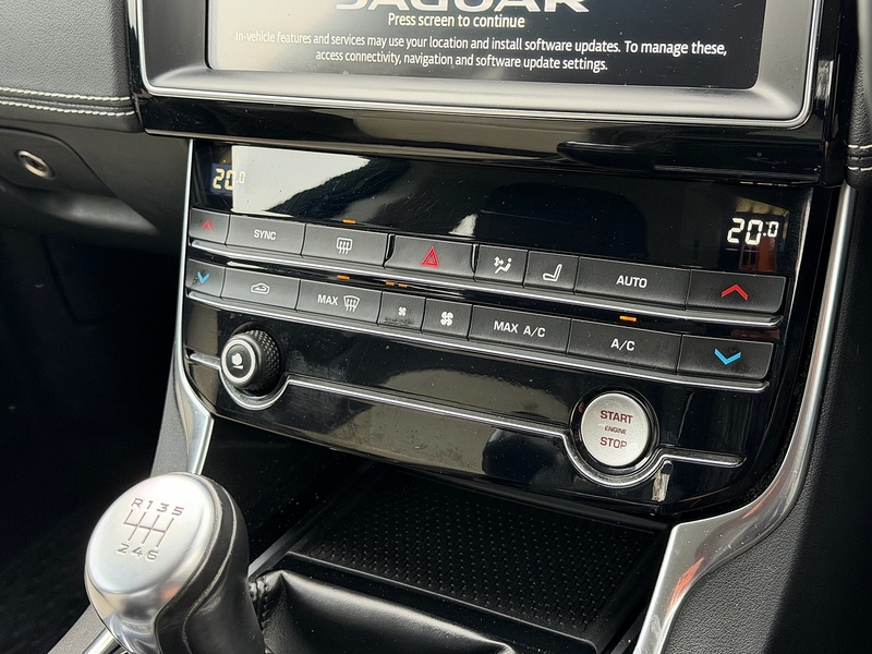 Jaguar d R-Sport Saloon 2.0 Manual Diesel